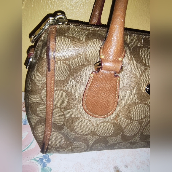 Coach Mini Bennet Handbag - Picture 8 of 15